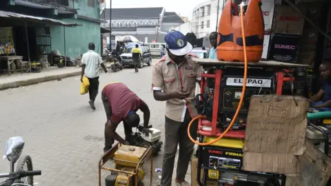 Solar vs Generator: Which Is Better for Nigerian Homes?